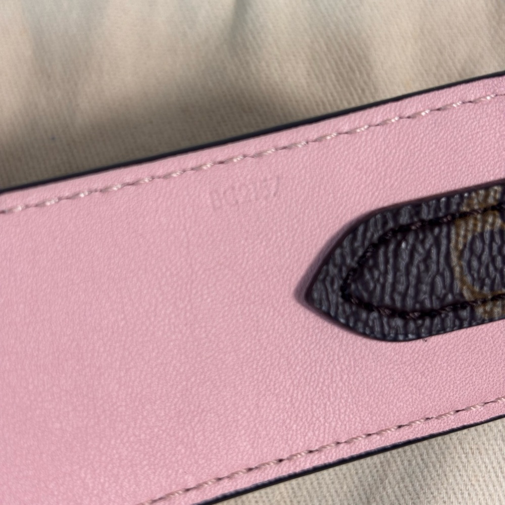 Gorgeous Louis Vuitton Bandouliere Strap Monogram Rose Sold - Picture 6 of 9